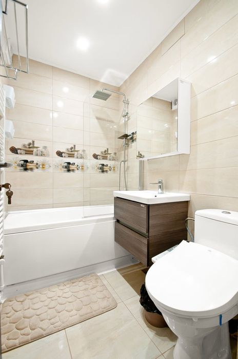 Vand apartament 3 camere