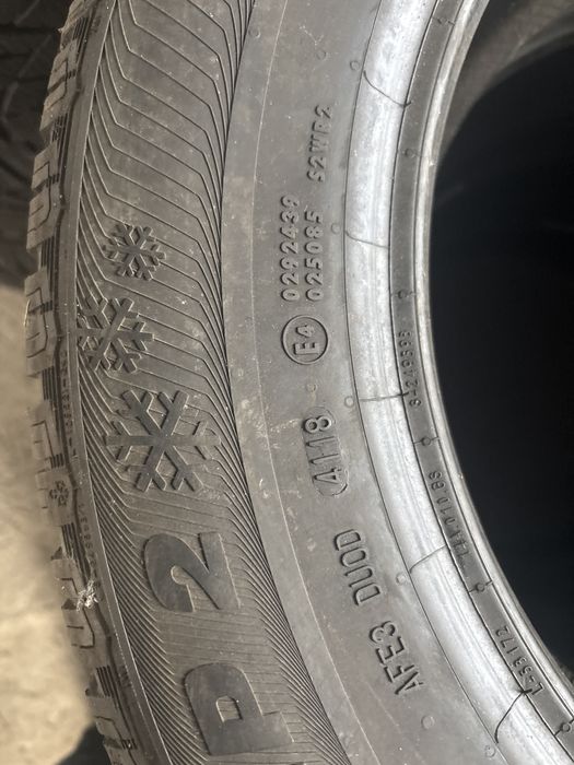 Vand anvelope 215/65/17