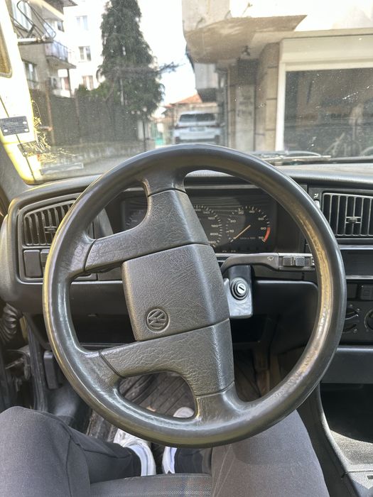 VW Passat GT 1991 1.8 моноинжекция