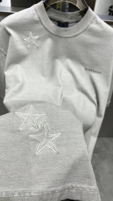 Мъжки тениски различни модели