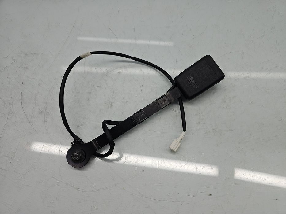 Capsa centura stanga fata Nissan Qashqai (2) [Fabr 2013-2017] OEM