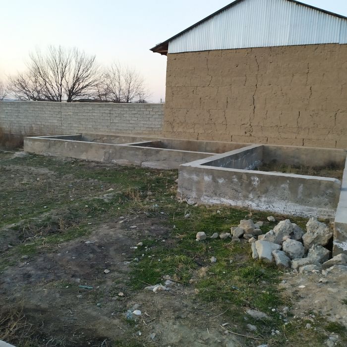 Xishrov qurgonida 7 sotiq yir maydoni sotiladi  20$ ming dollr