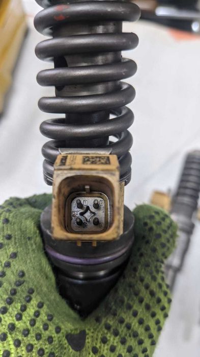 Форсунки  Вольво МАН Рено б/у