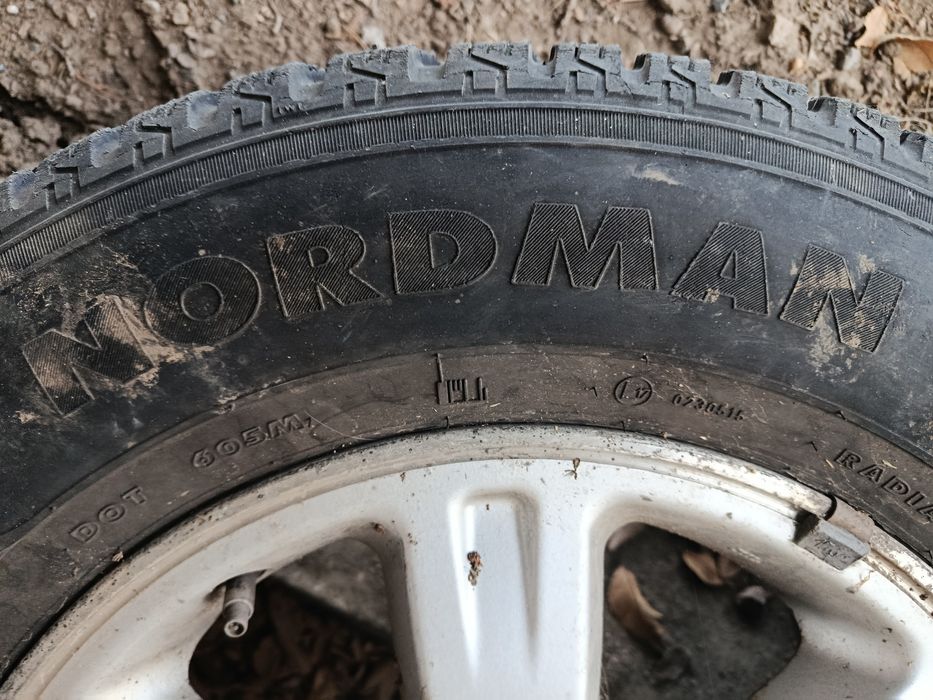 Продам диски с резиной