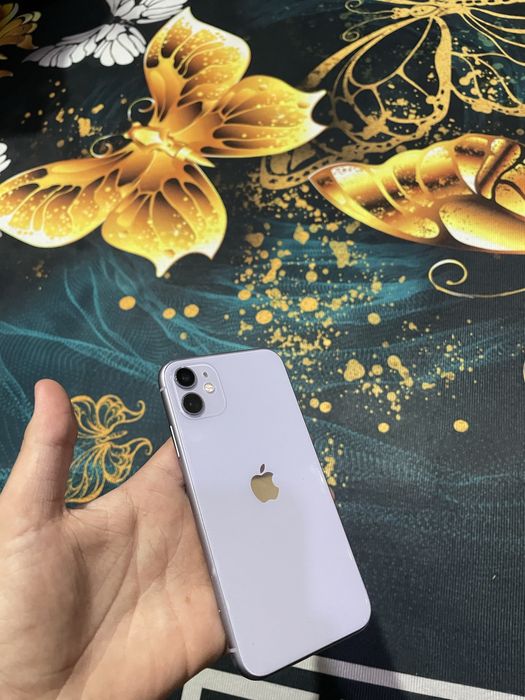 Продам iPhone 11