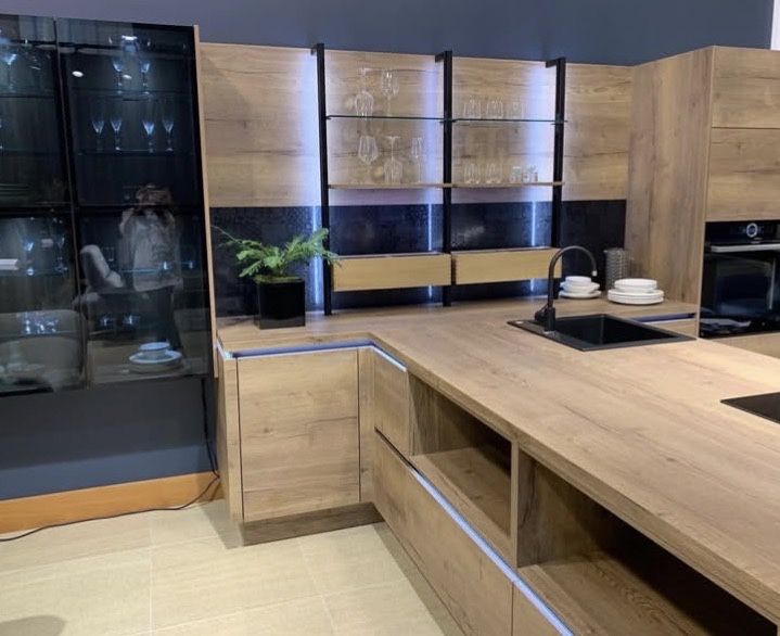 Кухонный гарнитур