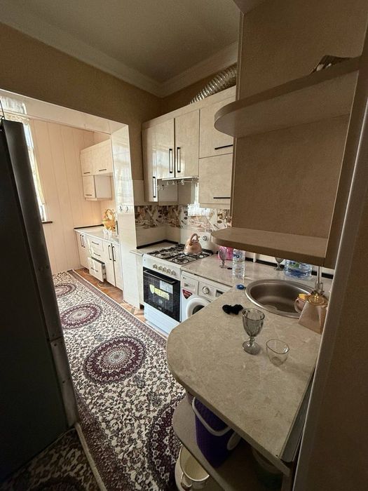 Метро Тинчлик 4/4/5. 2х6 балкон срочная продажа квартиры