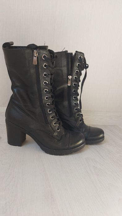 Дамски боти естествена кожа