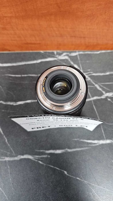 Obiectiv Canon EF 18-135mm