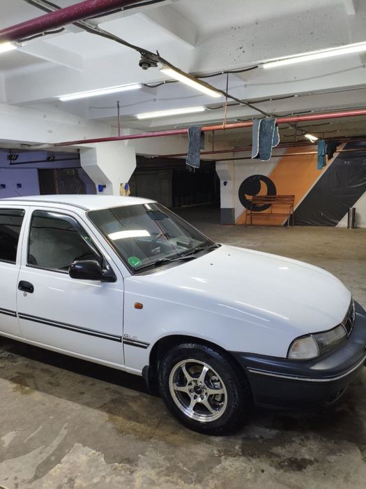 Продаётся ухоженная Нэксия-1 2008г