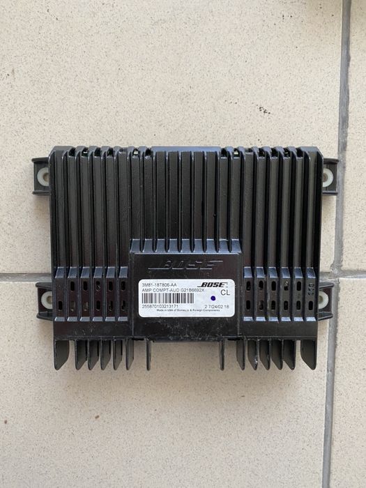 Vand amplificator audio Bose pentru Mazda 6 gg 2002-2007