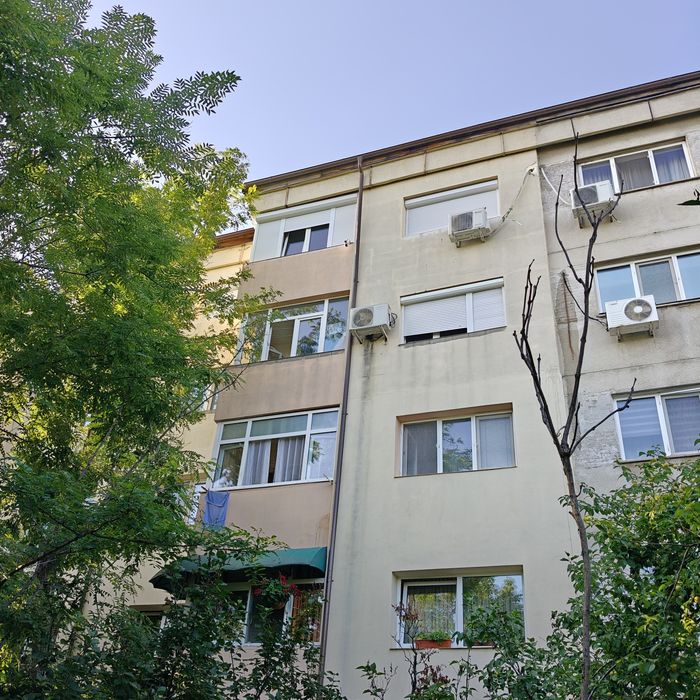 3 decomandate Rovine Nicolae Iorga statie 24
