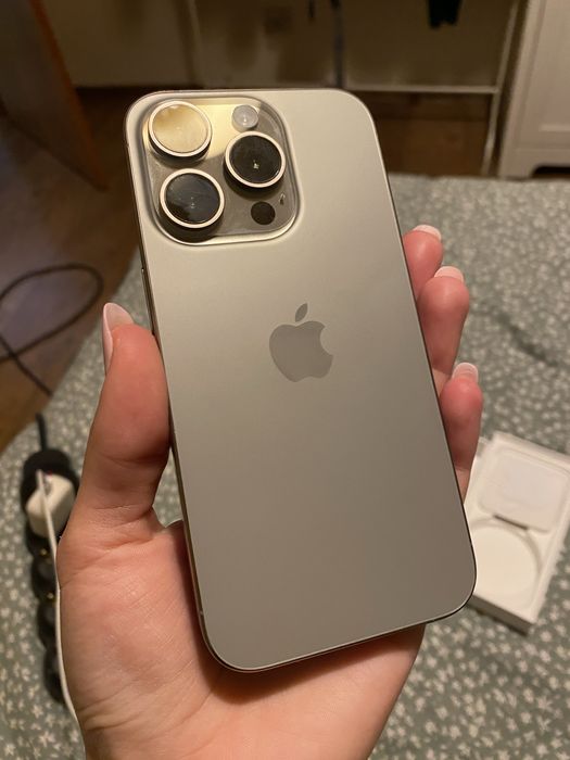 Iphone 15 pro 256 gb 95% baterie