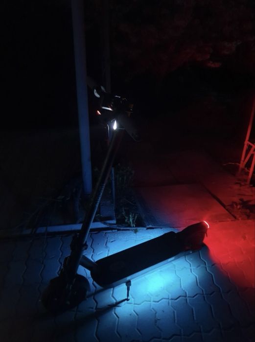 Продам электросамокат Hiaomi 5 MAX