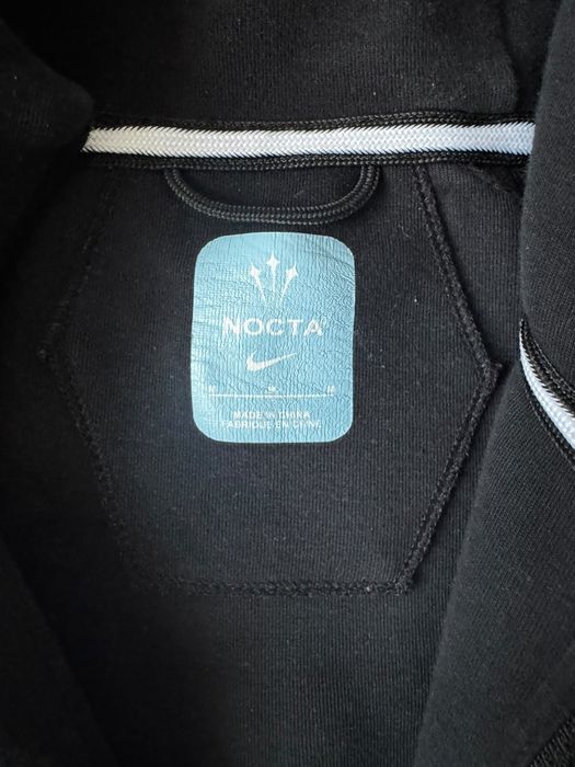 Продам спортивный  костюм Nike