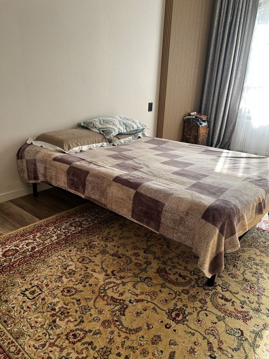Продам кровать 160.200