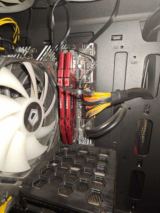 ПК  RTX 3060, i7-10700