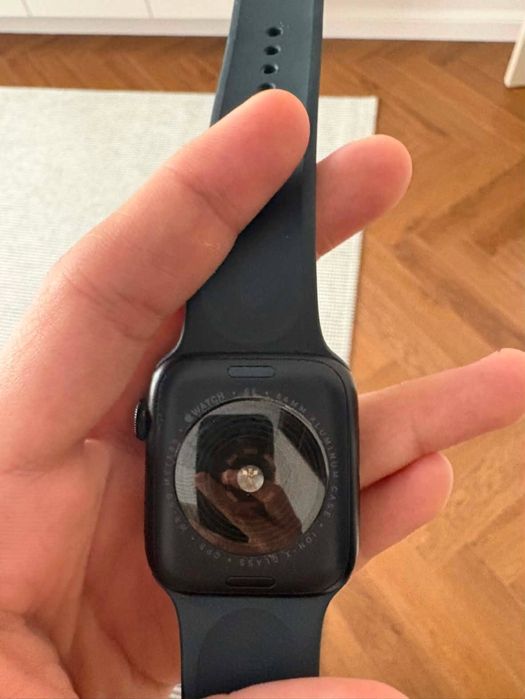 Продам часы SE 2