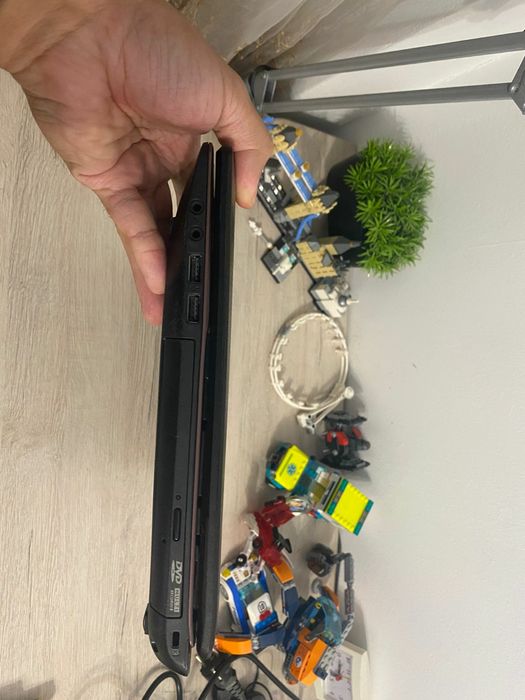 ASUS intel core i3/металлический