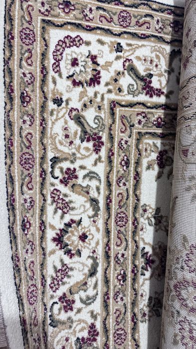 Продам шерстяной ковер б/у