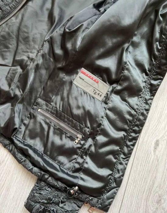 Jachetă Prada pentru femei