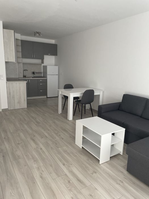 Дава се под наем Двустаен апартамент в София, Кръстова вада - 68 кв.м за 688.5 € - Снимка #1