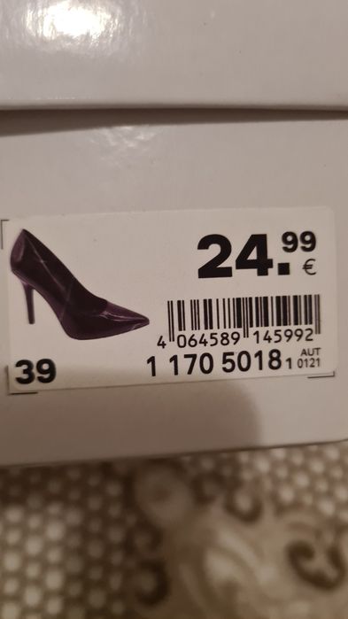 Дамски обувки на ток (лачени)