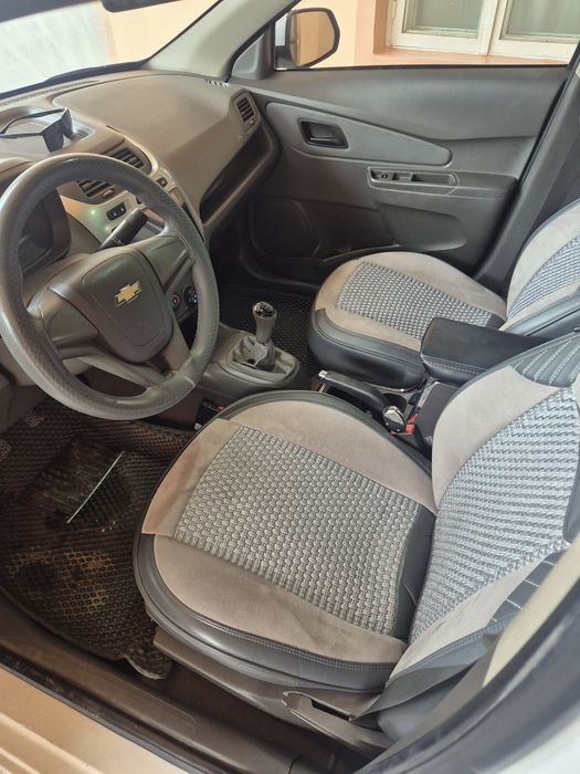 Chevrolet Cobalt 2020 — 4