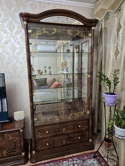 Продам гарнитур для гостиной