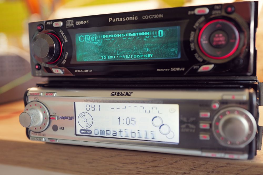 Sony CDX-MP70  Cd Player Auto de TOP mp3