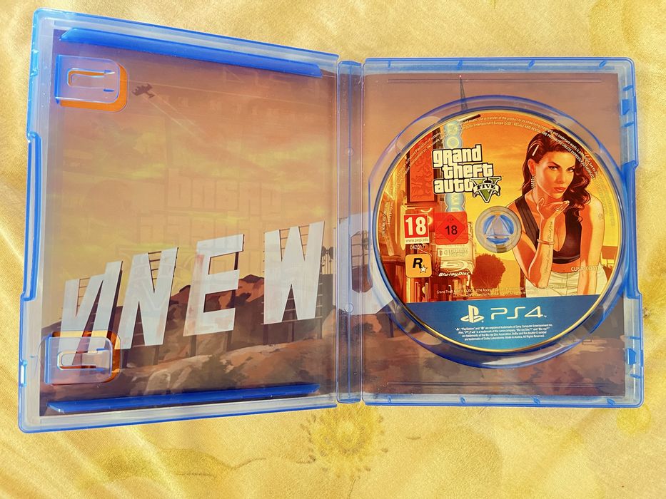 продам диск гта 5 на пс 4