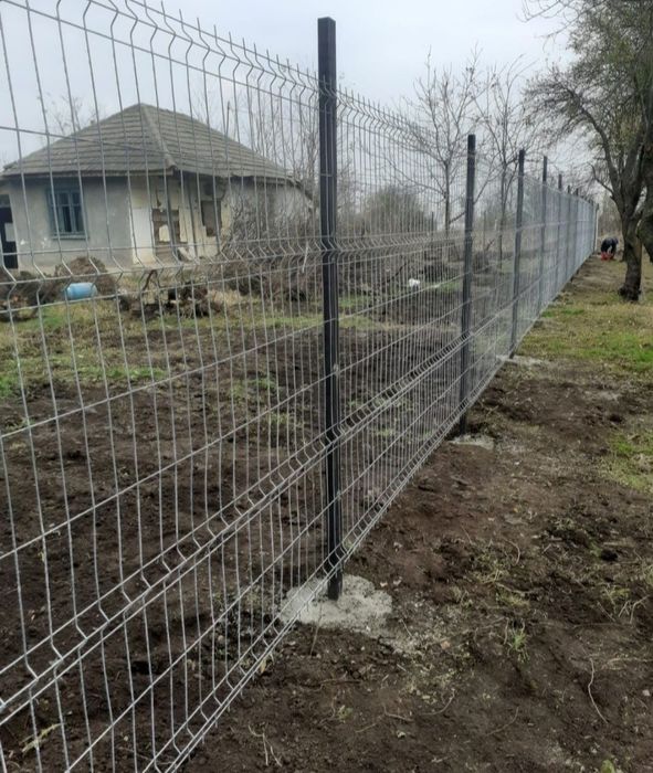 Vând garduri si porți