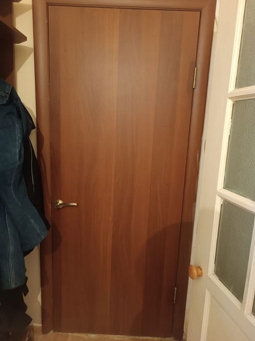 Продам межкомнатные двери