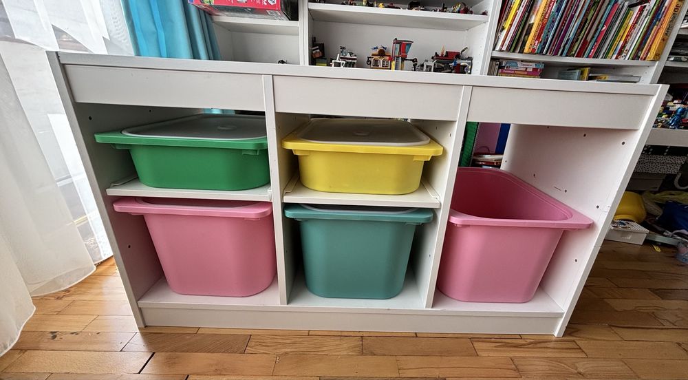 Бял шкаф за съхранение Ikea