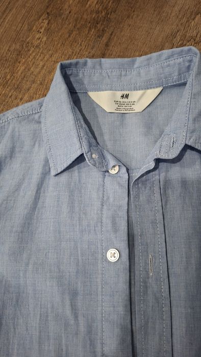 Рубашка на мальчика H&M 5-6 лет