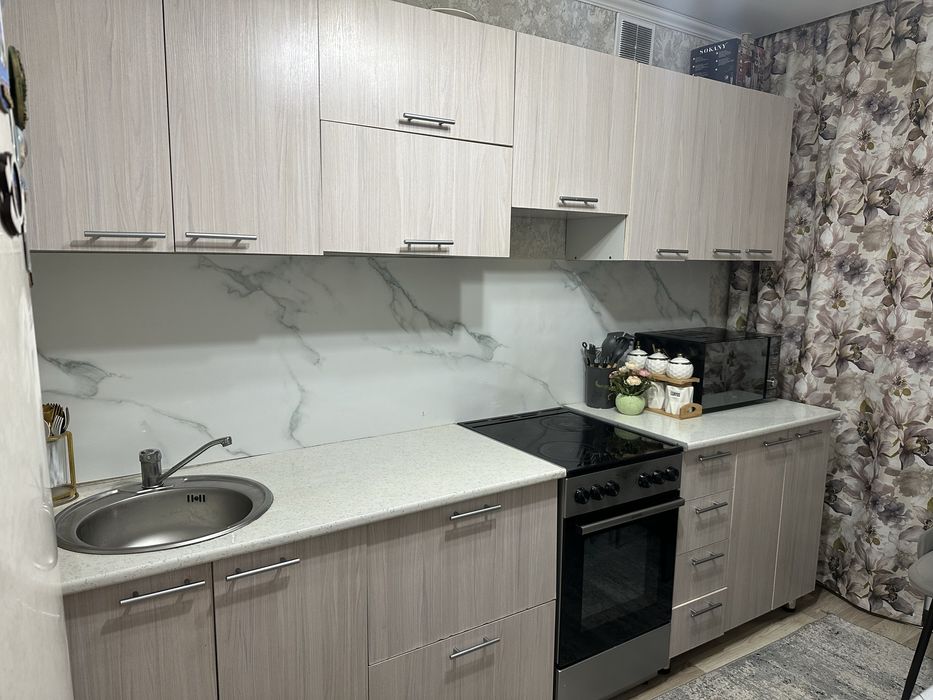 Продам кухонный гарнитур!