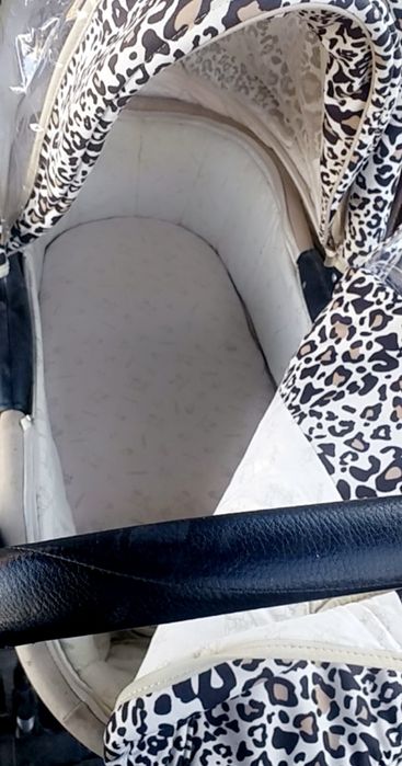 каляска 3 в 1 срочно