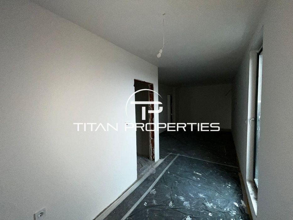 Тристаен апартамент за продажба в кв. Кършияка