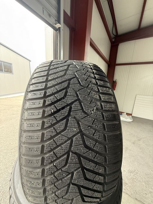 Чисто нови гуми YOKOHAMA Sport Paket – 21 цола (10/25 DOT)