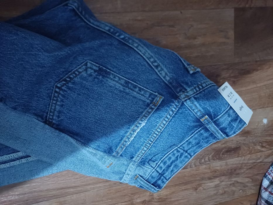 Женские джинсы Pulls&bear 34 Новые
