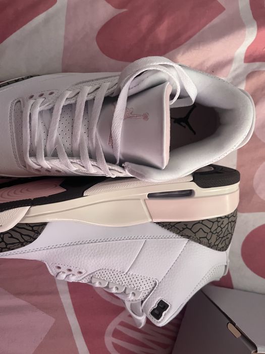 Air Jordan 3 Retro