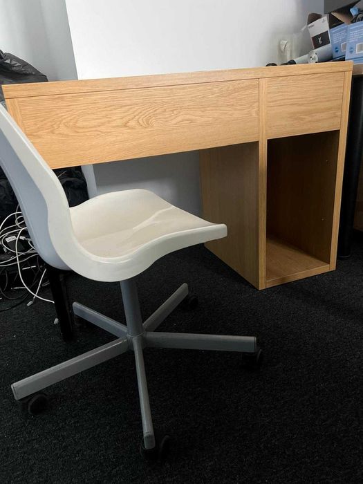 Mobilier birou, stare buna