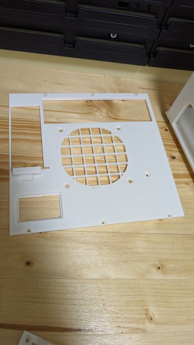 Принтирана кутия ITX