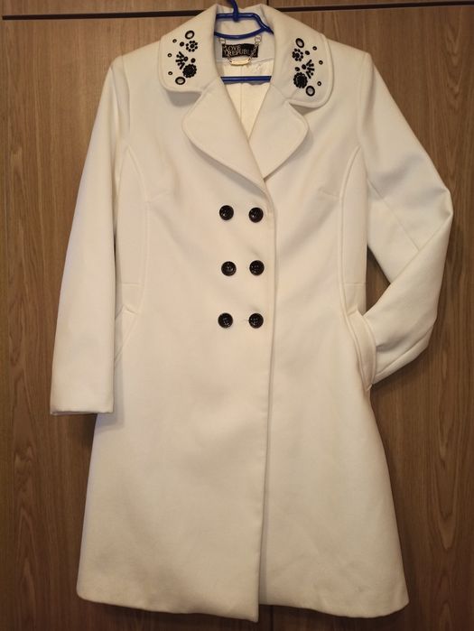 Продам новое пальто