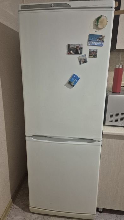 Холодильник продаю