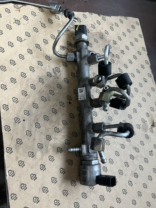 Injectoare pompa inalta , rampa Audi Q5 A6 A5 A4 2.0 tdi 190 CP CNHA