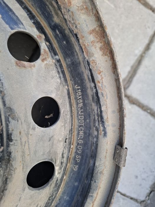 Продам диски от  vw и toyota