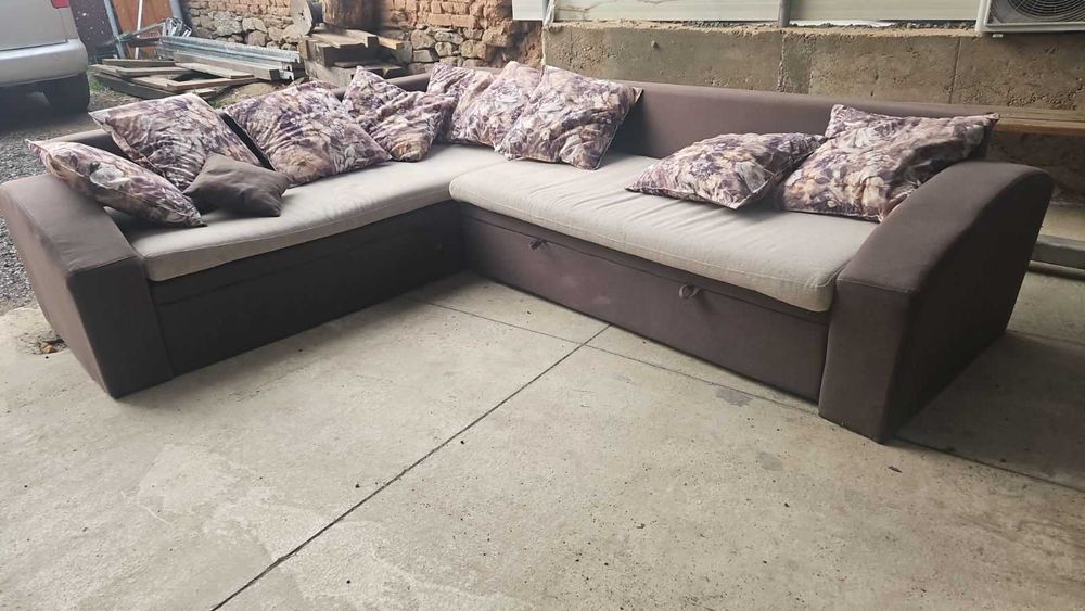 Диван ъглов разтегателен