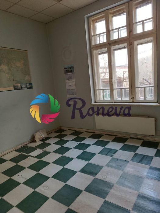 Офис в Варна-Идеален център площ 80  кв