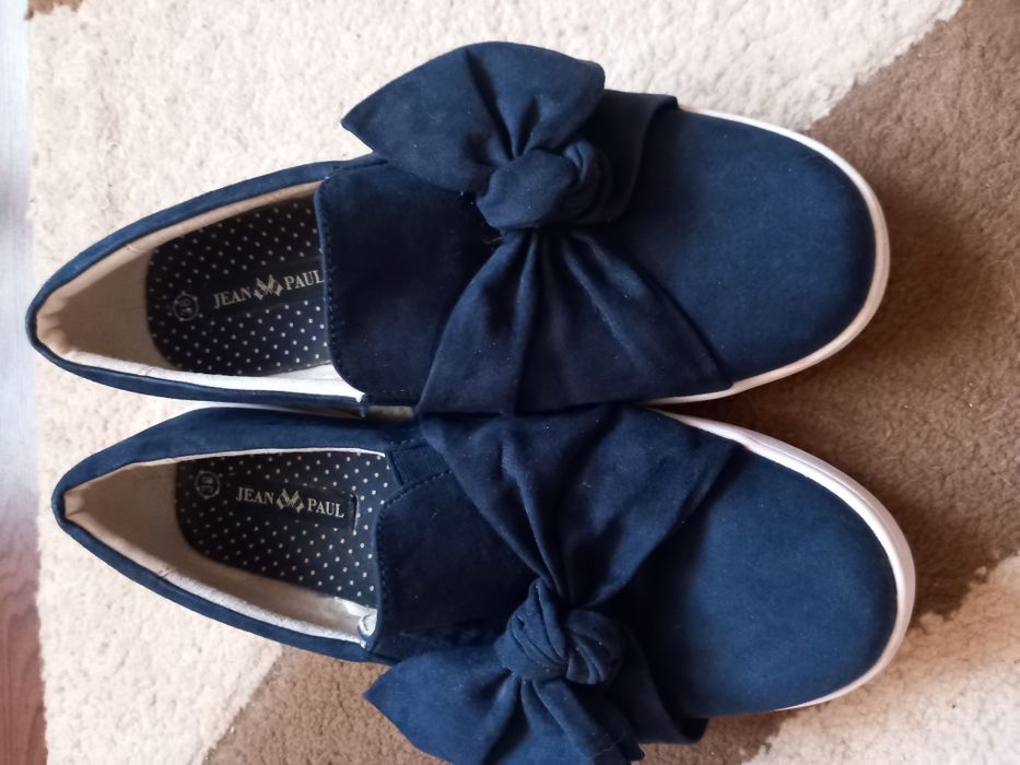 Converse 37,38,39 номер,Graceland номер 38, Jean Paul 38